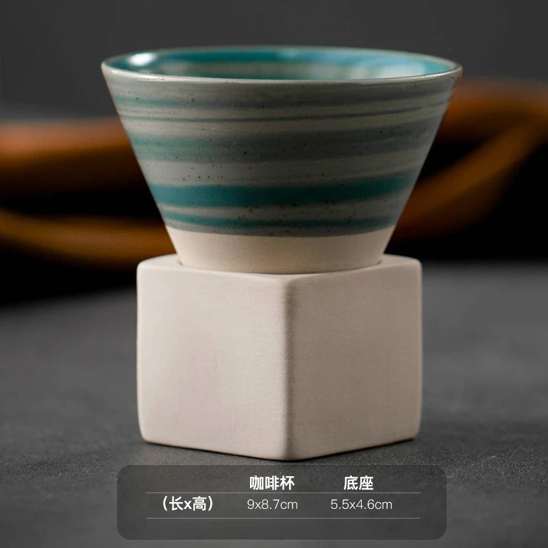Retro Keramik Tasse in Dreieckiger Kegelform für Tee und Kaffee