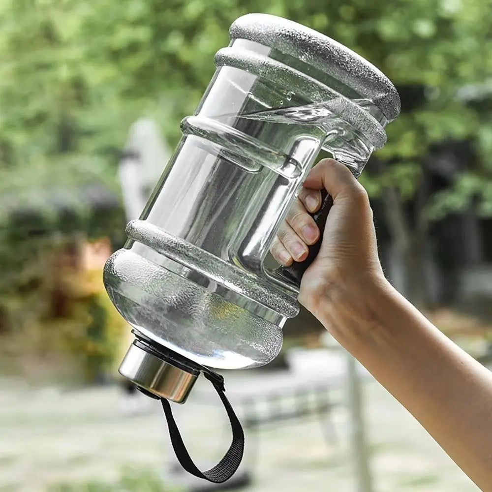 Große 2L Sport-Wasserflasche PETG mit Griff – BPA-frei, ideal für Outdoor & Gym