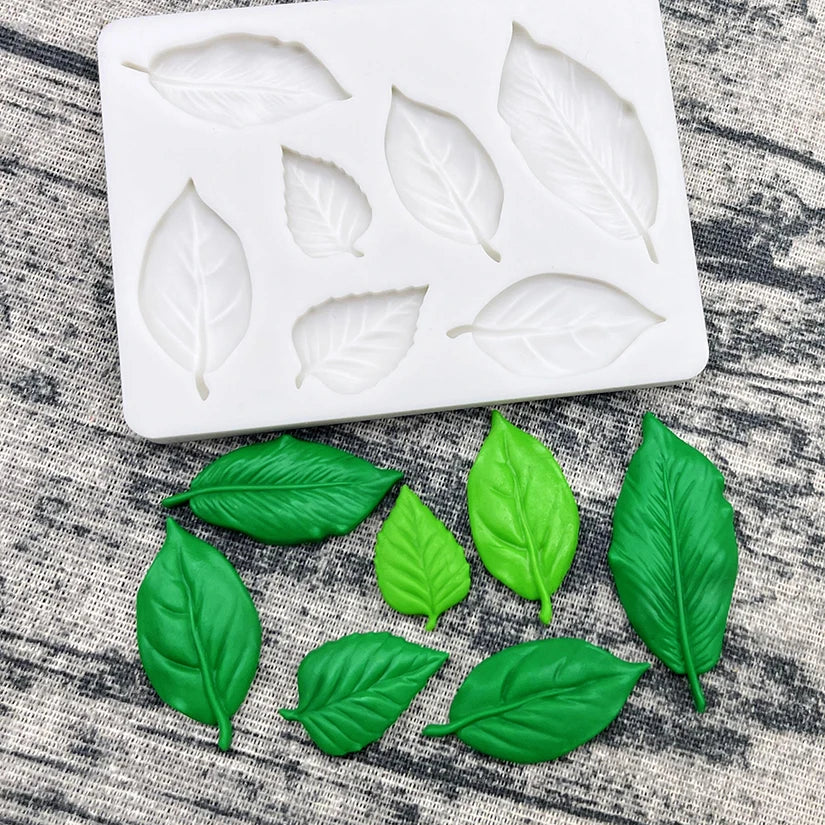 Silikonform in Blattoptik für Zucker, Schokolade und Fondant-Dekoration