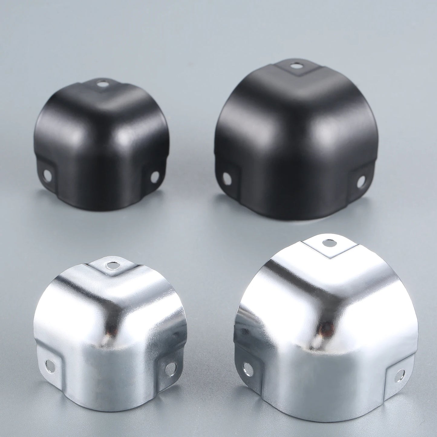 4er Set Eckschutz Metall für Koffer Boxen – 26mm/29mm Silber/Schwarz
