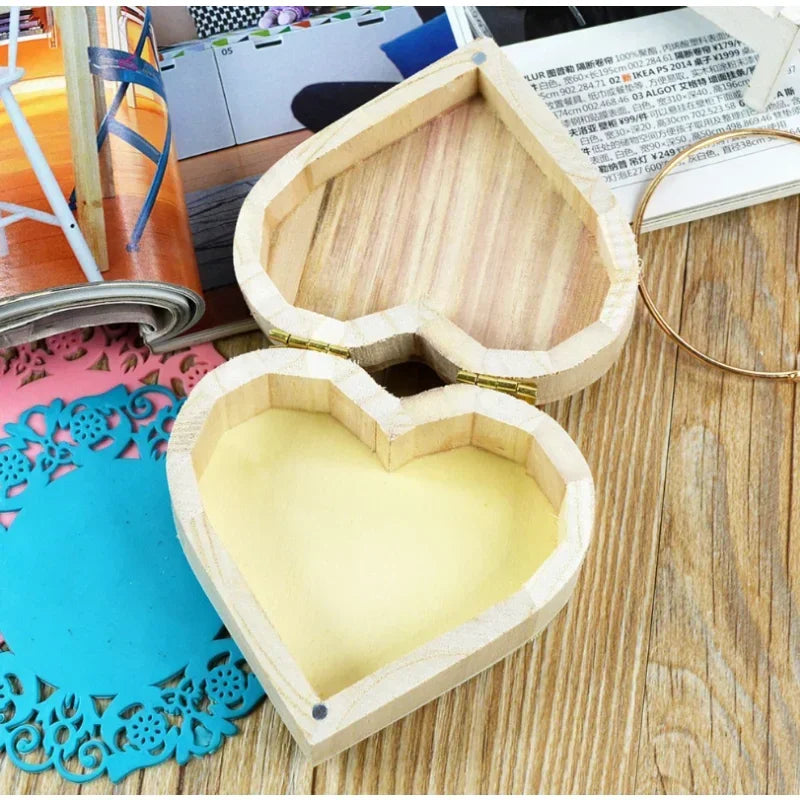 Herzförmige Holzschatulle für Schmuck und Make-up Organizer 10x8x4cm