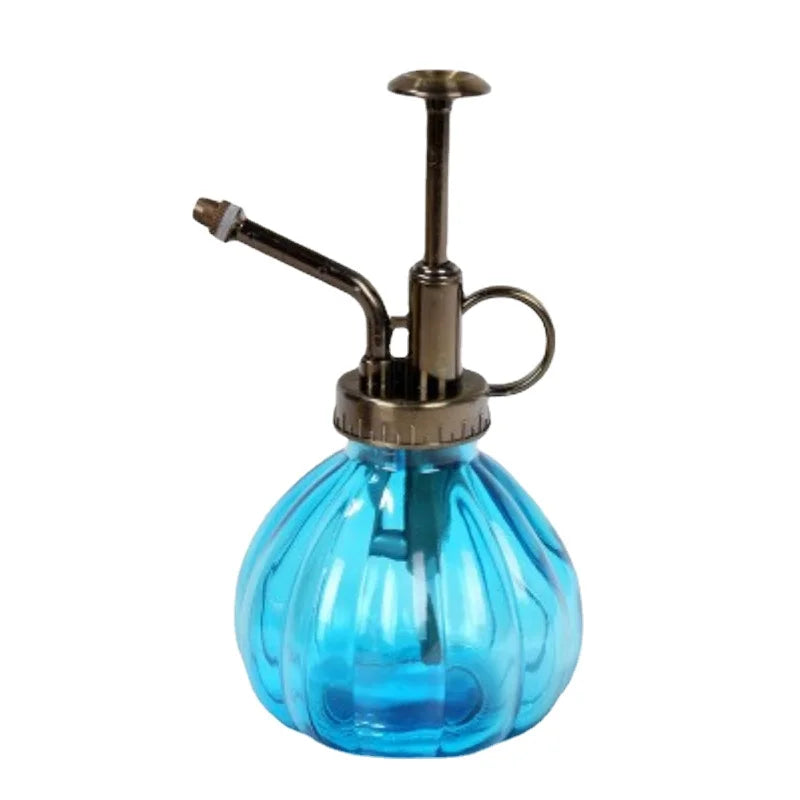 Vintage Glas Gießkanne mit Messing Sprühkopf für Pflanzenpflege