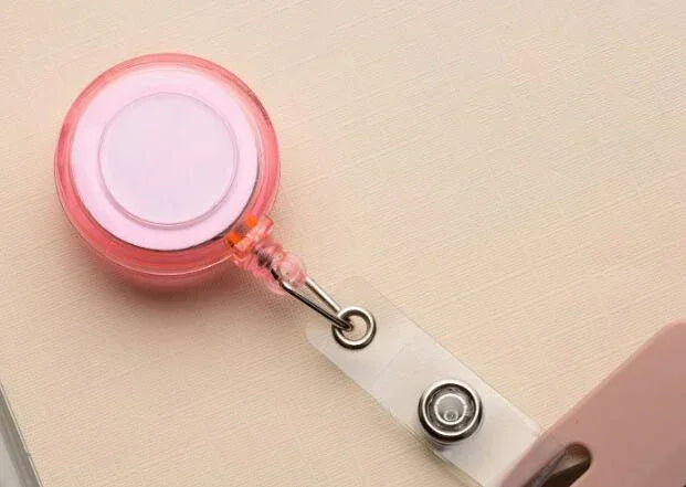 Frauen Studenten ID Kartenhalter versenkbar transparent mit Clip