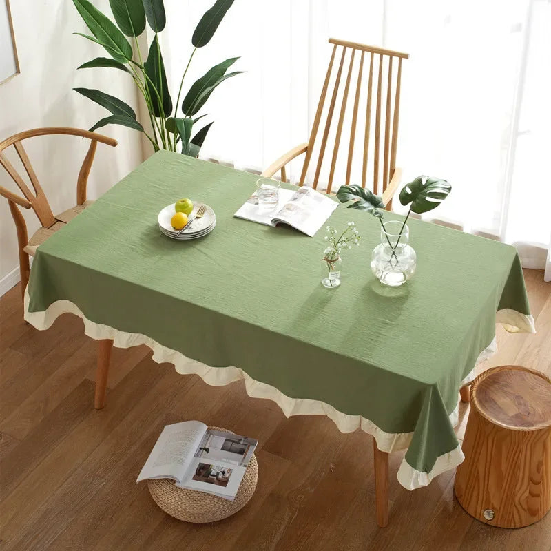 Retro Tischdecke aus Baumwolle mit Rüschen – Waschbar