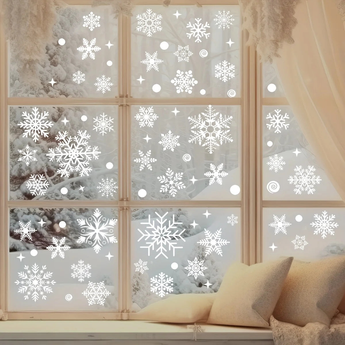 4 Blatt Set Weihnachts Fensteraufkleber mit weißen Schneeflocken