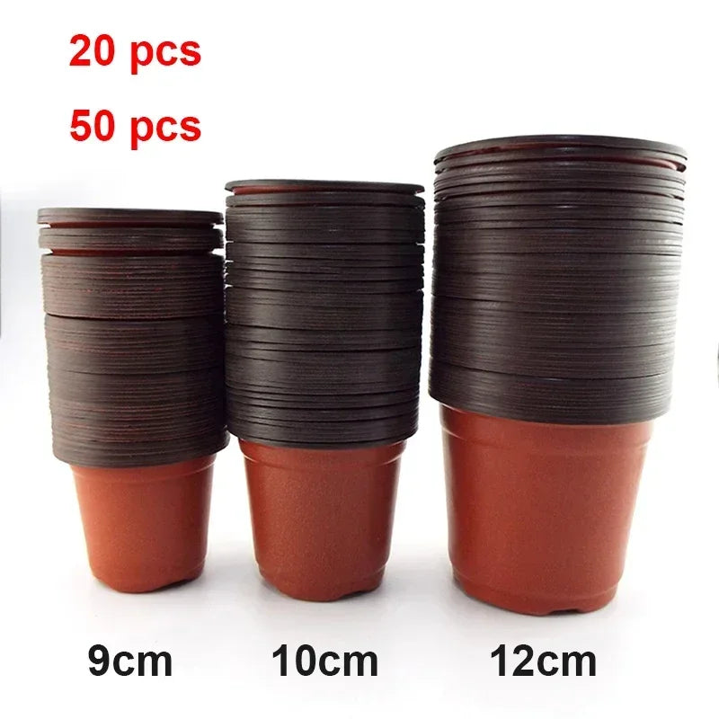 Robuster Kunststoff Blumentopf mit Abtropftablett für Haus und Garten