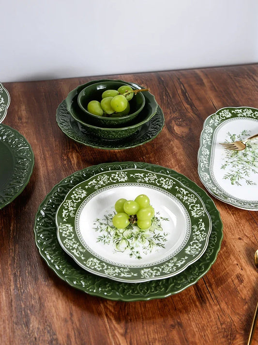 Retro Keramikgeschirr Set mit grünem Essteller und Suppenschüssel