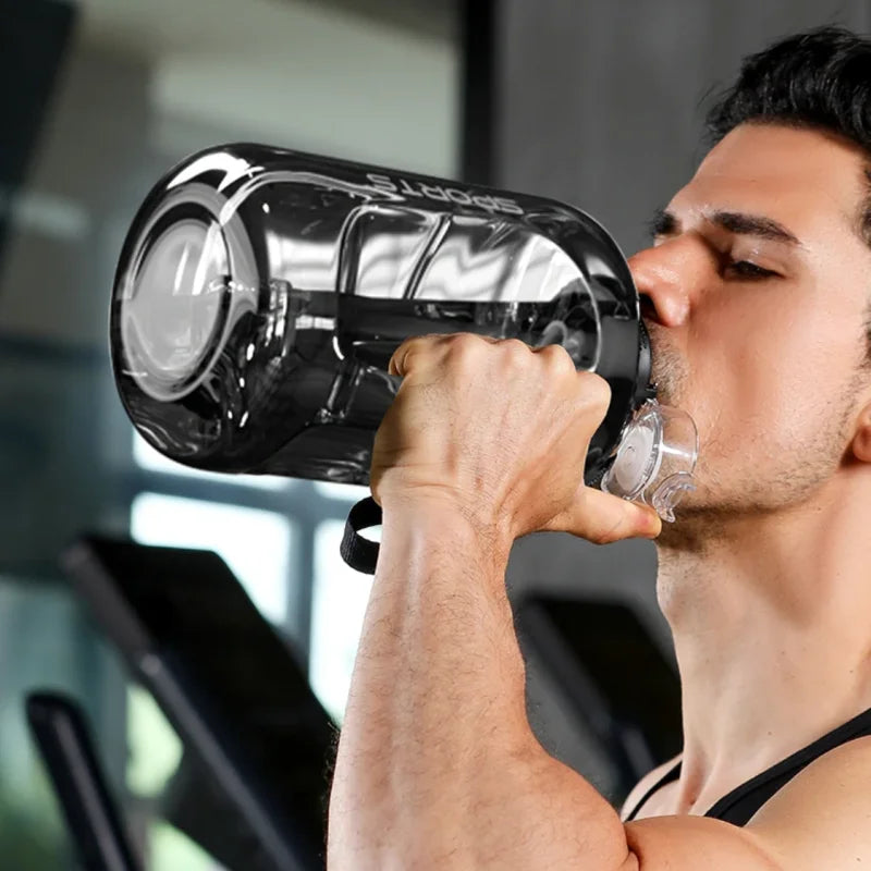 BPA-freie Fitness-Trinkflasche bis 3,8L – Robust, auslaufsicher, mit Strohhalm - Griff