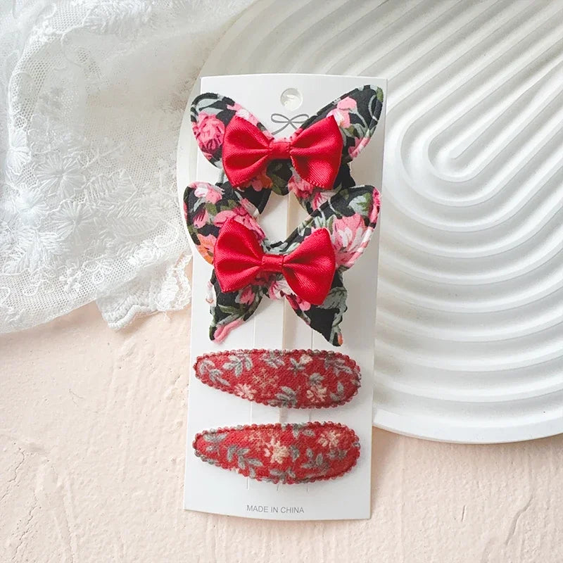 4-teiliges Set Schmetterling Haarklammern aus Polyester für Mädchen