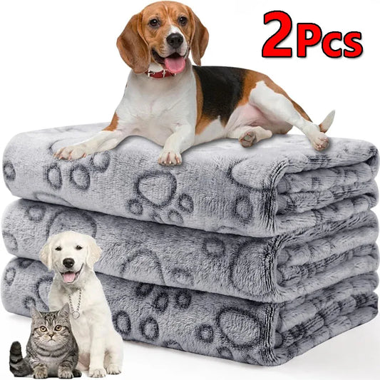 Flauschige Haustierdecken für Hunde und Katzen im Set