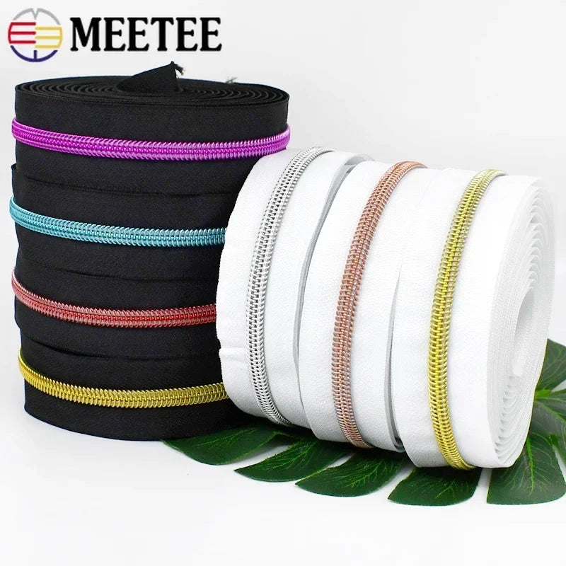 Nähprojekte selbst umsetzen: Wie Sie Taschen und Kleidung professionell reparieren