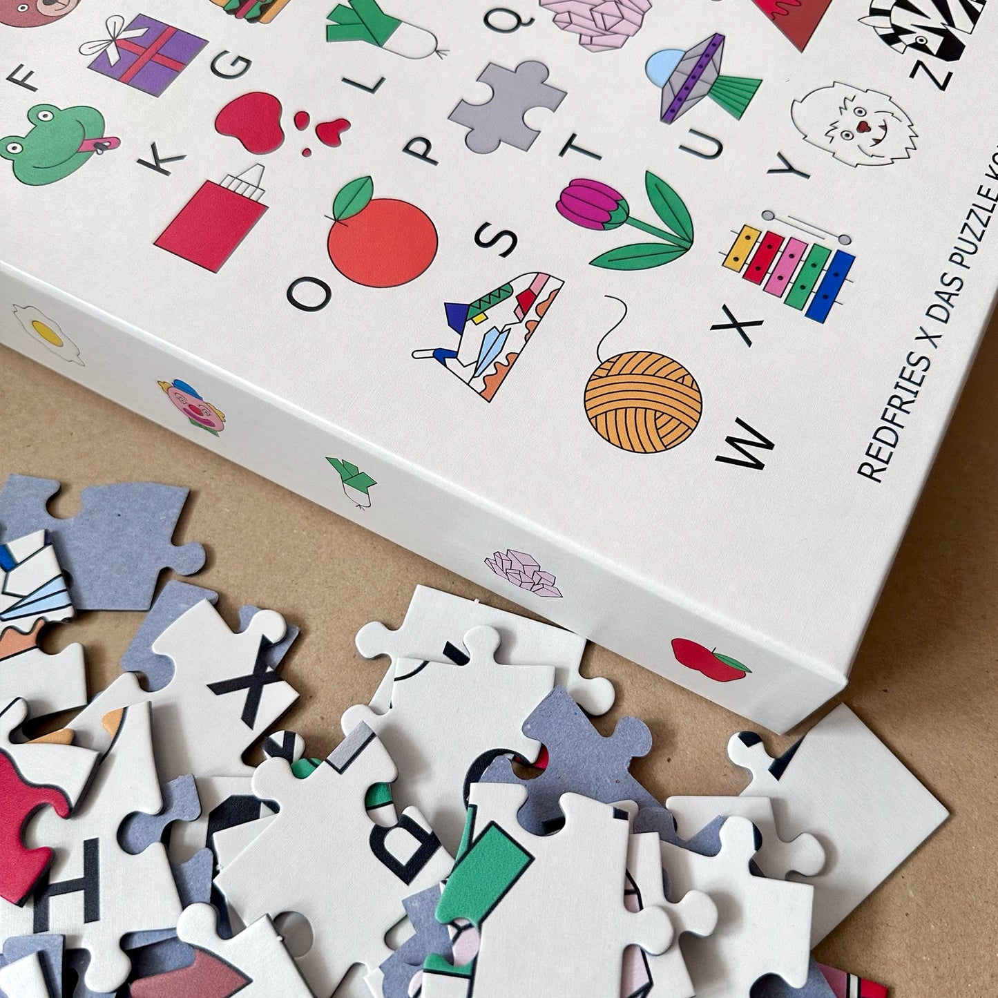 Kinderpuzzle ABC mit 100 Teilen und umweltfreundlicher Verpackung