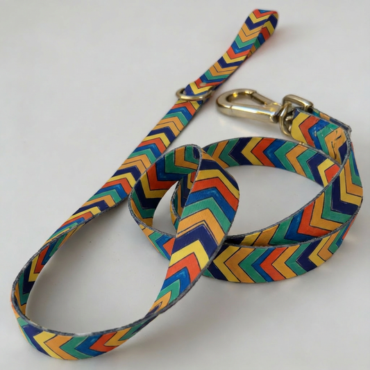 Leine Festival aus schnell trocknendem Stoff mit goldenen Applikationen