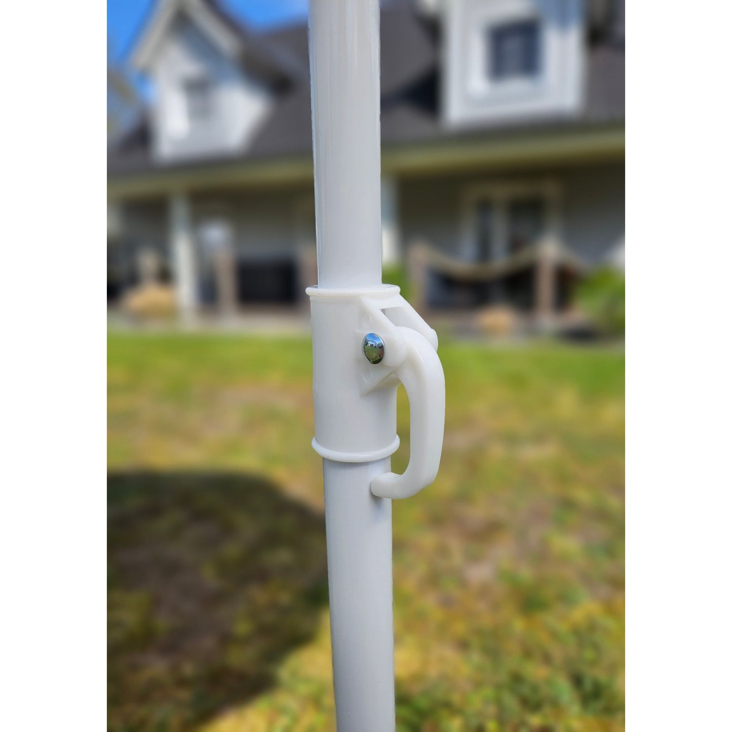 Mobiler Sonnenschirm mit UV Schutz und praktischem Knickgelenk