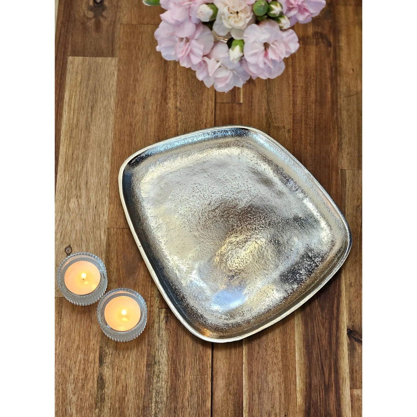 Dekoschale aus massivem Metall in Silber 25 x 22 cm