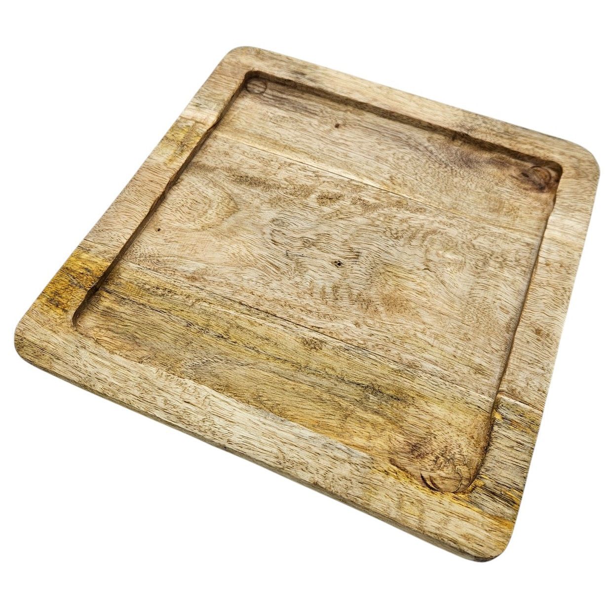 Naturbelassenes Mangoholz Tablett 24x24 cm hellbraun
