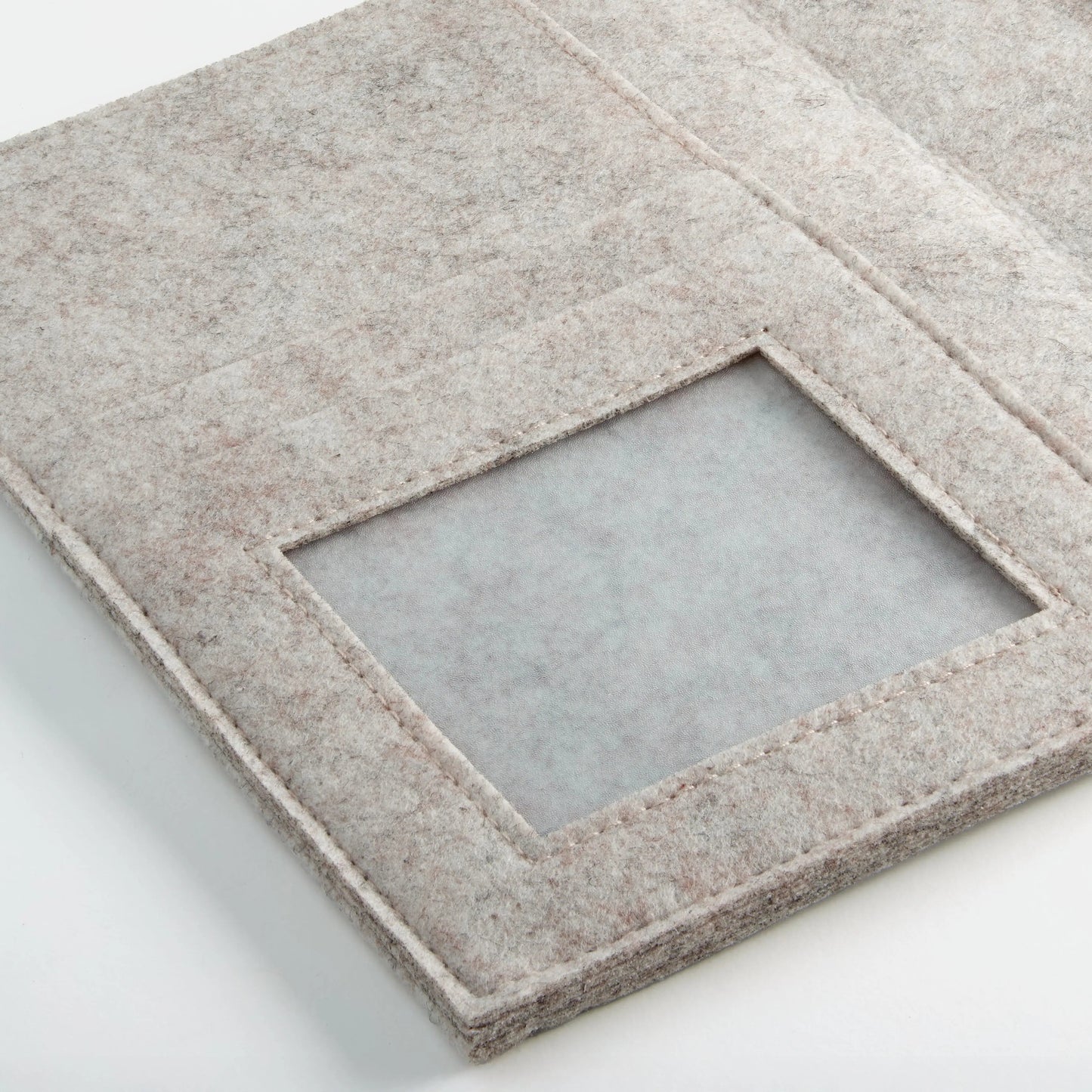 U-Heft Hülle aus weichem Filz für optimale Aufbewahrung-NuNi UG