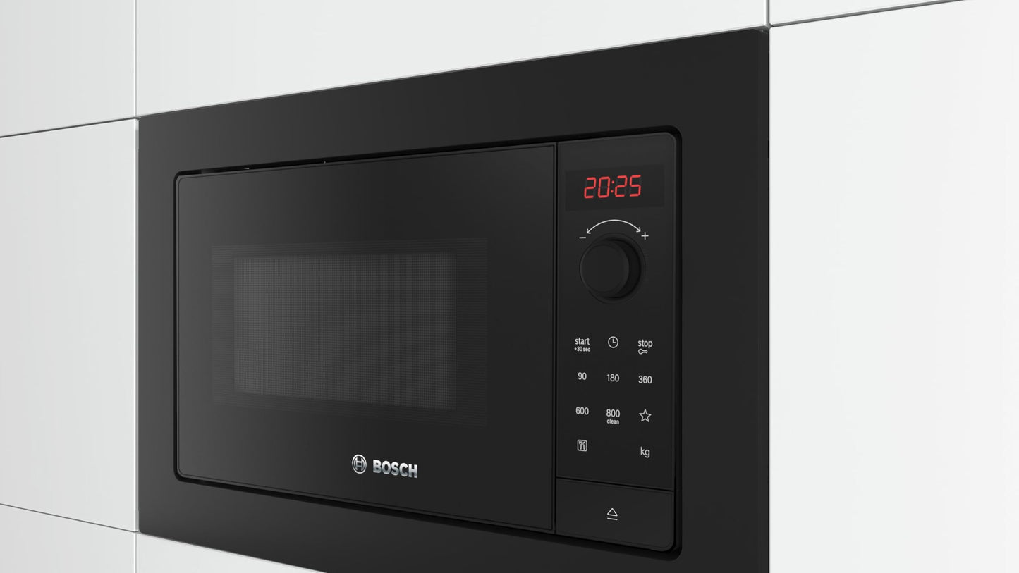 Bosch BFL623MB4 Serie 2 Einbau-Mikrowelle, 38 x 60 cm, 20 L, 800W, AutoPilot 7 Programme, QuickStart, LED-Display, hydrolytische Reinigung, Schwarzglas