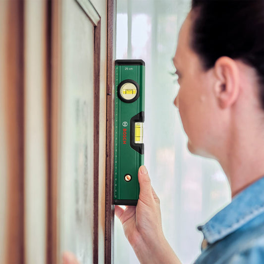 Bosch Wasserwaage 25 cm mit fluoreszierenden Libellen und Aluminiumgehäuse