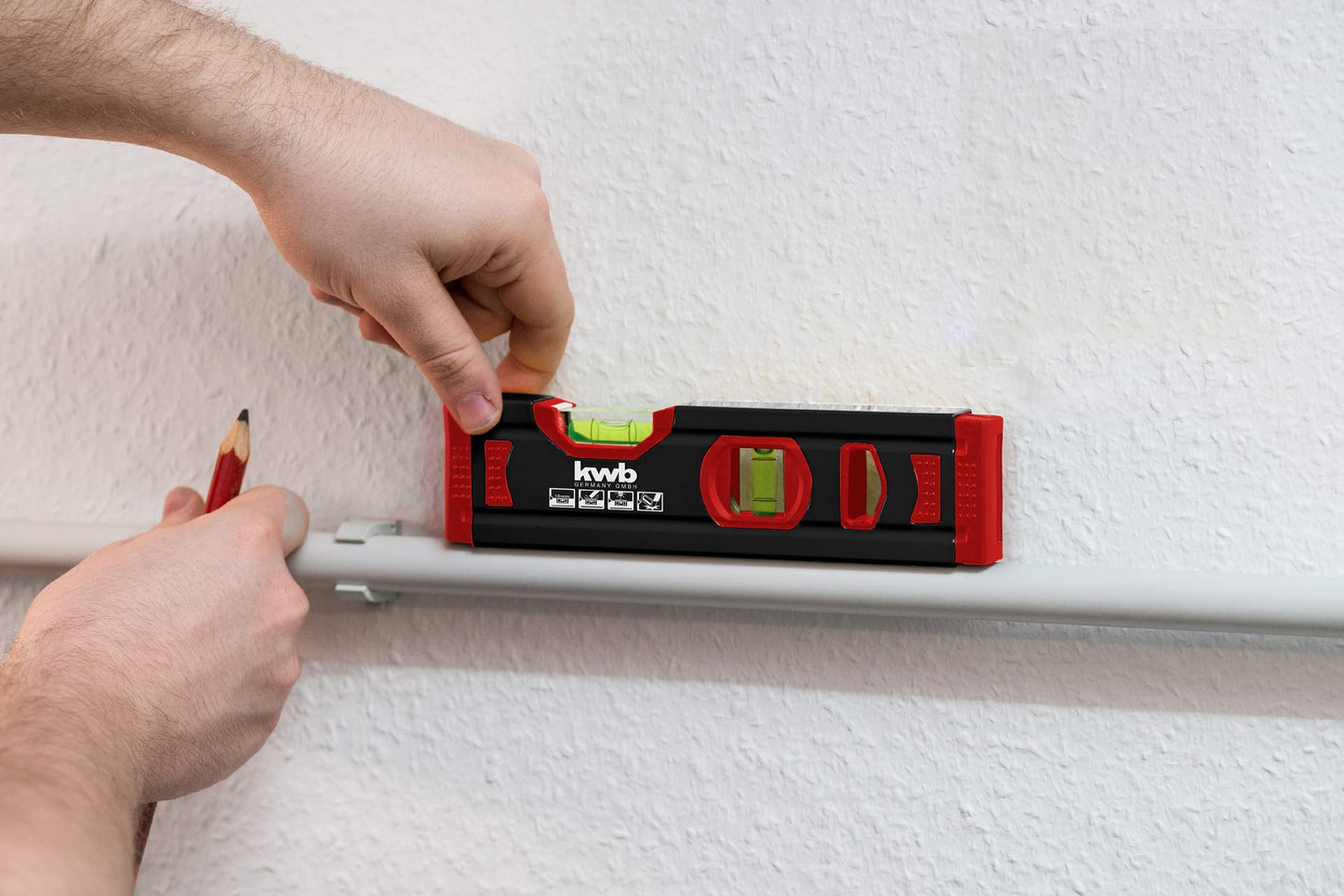 Mini Aluminium Wasserwaage 20 cm mit präziser 1 mm Messgenauigkeit