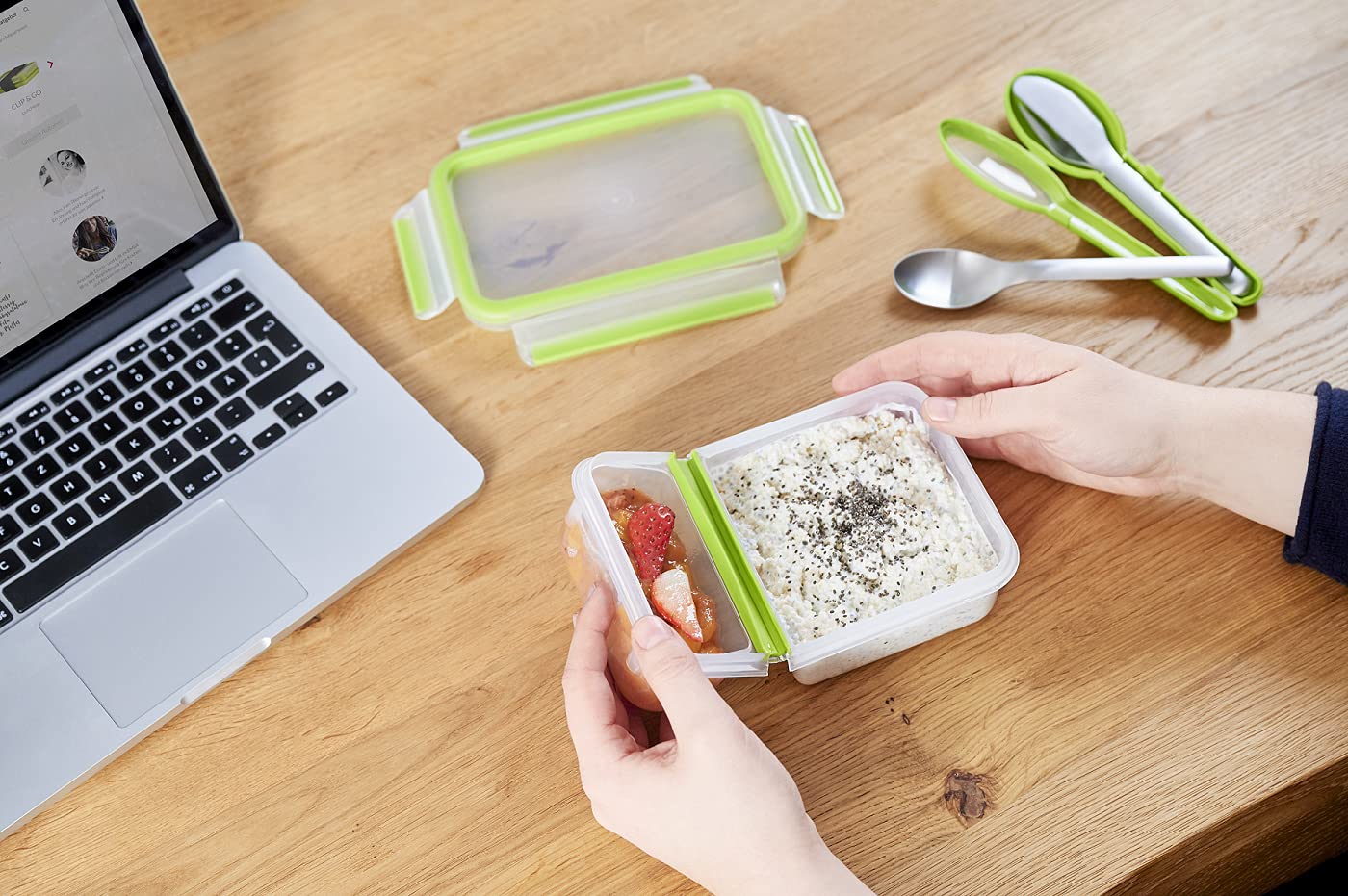 EMSA Clip Go Yoghurtbox 0 6 Liter Auslaufsichere Brotdose Hellgrün