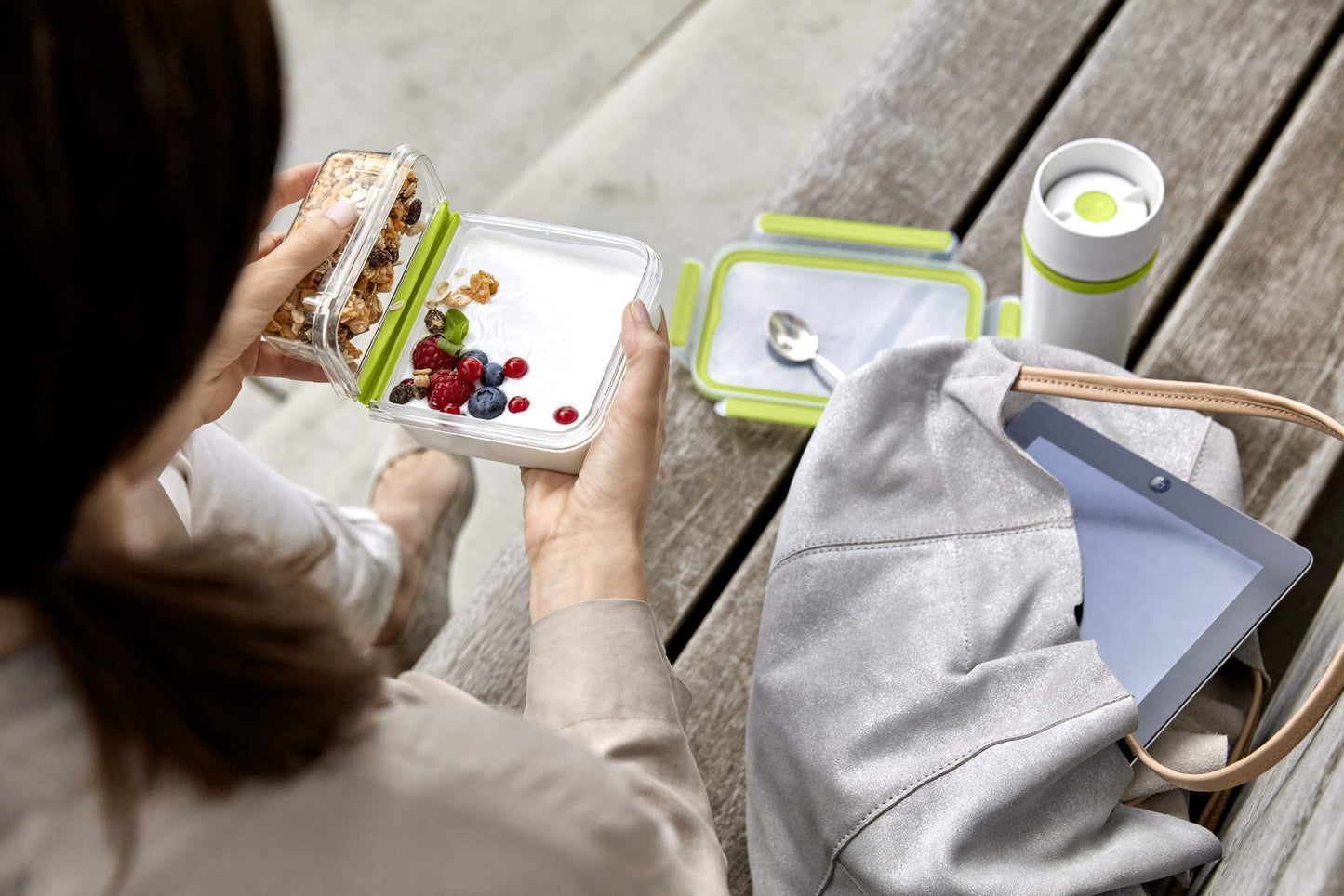 EMSA Clip Go Yoghurtbox 0 6 Liter Auslaufsichere Brotdose Hellgrün