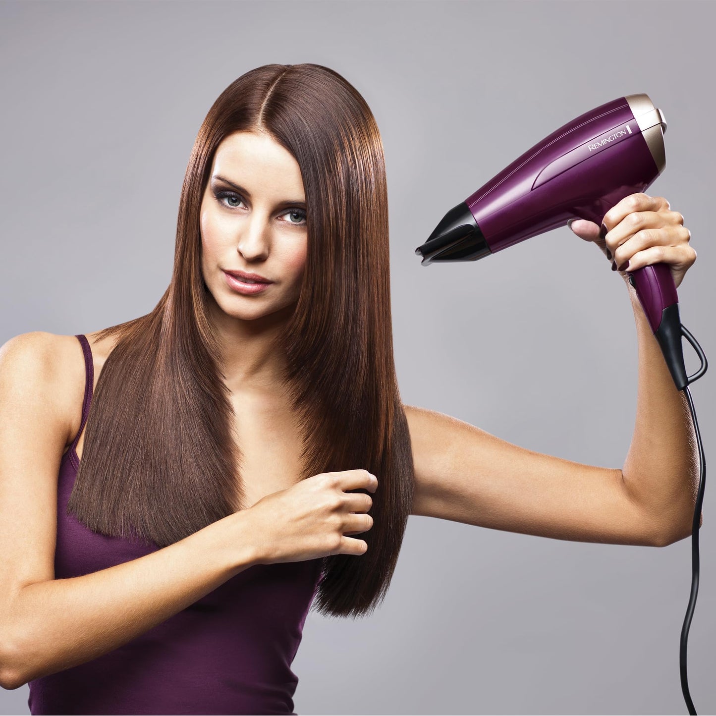 Remington Haartrockner Ionen [leicht & mehr Volumen] Your Style (2300 W, Set inkl. Stylingdüse, Diffusor, Haaransatz-Booster für mehr Volumen, 3 Heiz- & 2 separate Gebläsestufen, Abkühlstufe) D5219