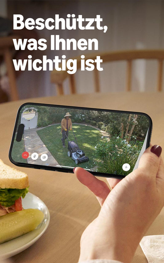 Ring Paket: Außenkamera Akku (Stick Up Cam) 1080p HD + Innenkamera Plus Retinal 2K & 4x-Zoom | Innen & Außen | Kabellos | Alexa | 30 Tage Gratiszeitraum für Ring-Abonnement