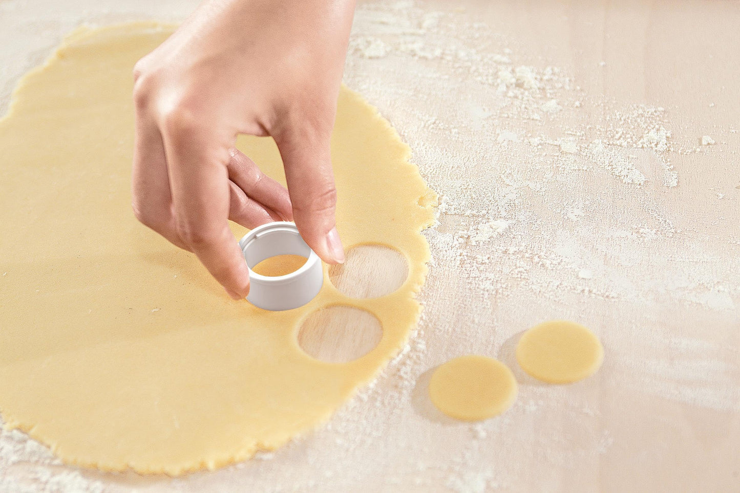 Backform fuer gefuelltes Gebaeck Bienenkoerbchen