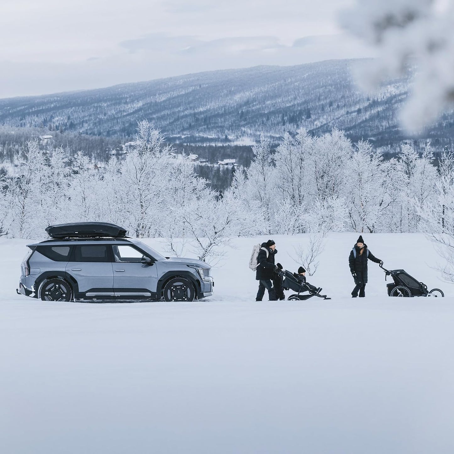 Thule Motion 3 XXL – Premium-Dachbox Black Glossy