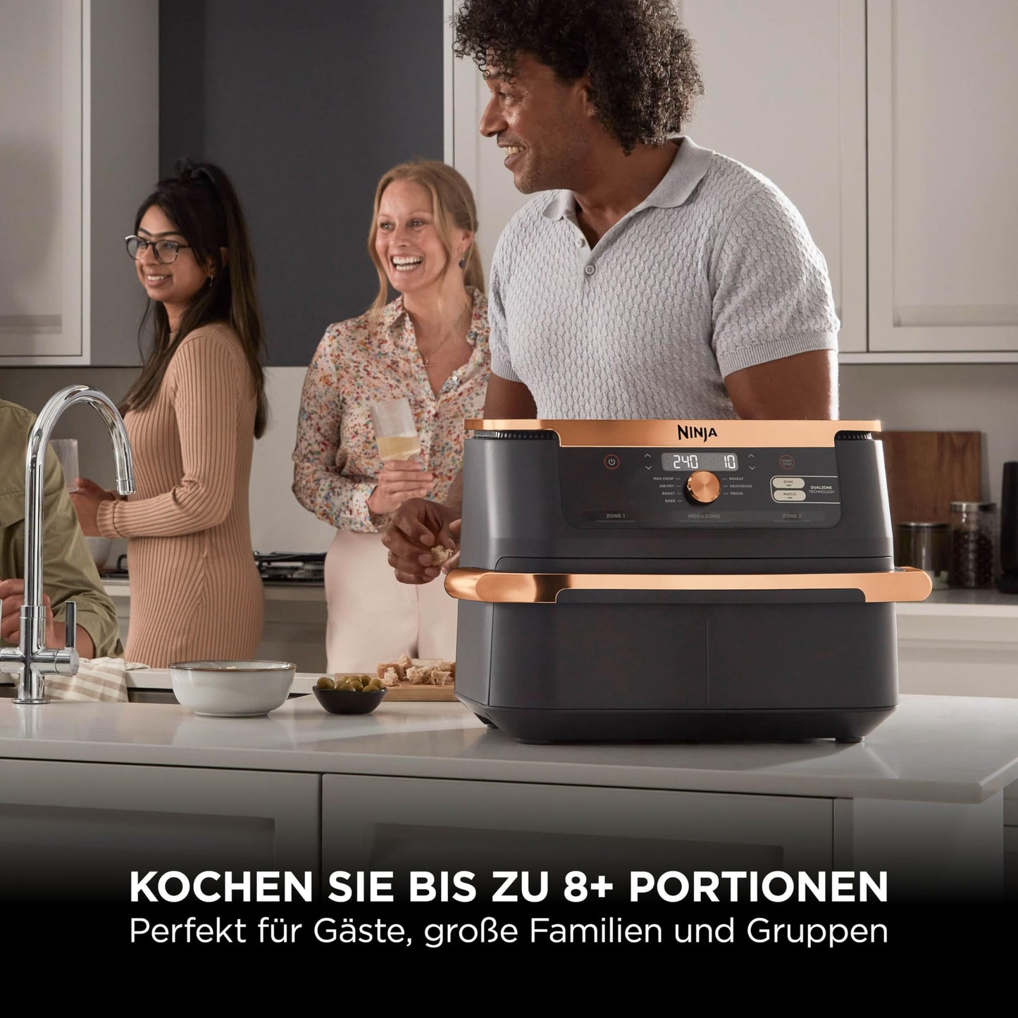 Ninja Foodi FlexDrawer Dual Zone Heißluftfritteuse, Air fryer mit 10,4-Fach und herausnehmbarem Trenner, Antihaftbeschichtung, spülmaschinenfester Korb, 7-in-1, Schwarz & Kupfer, AF500EUCP