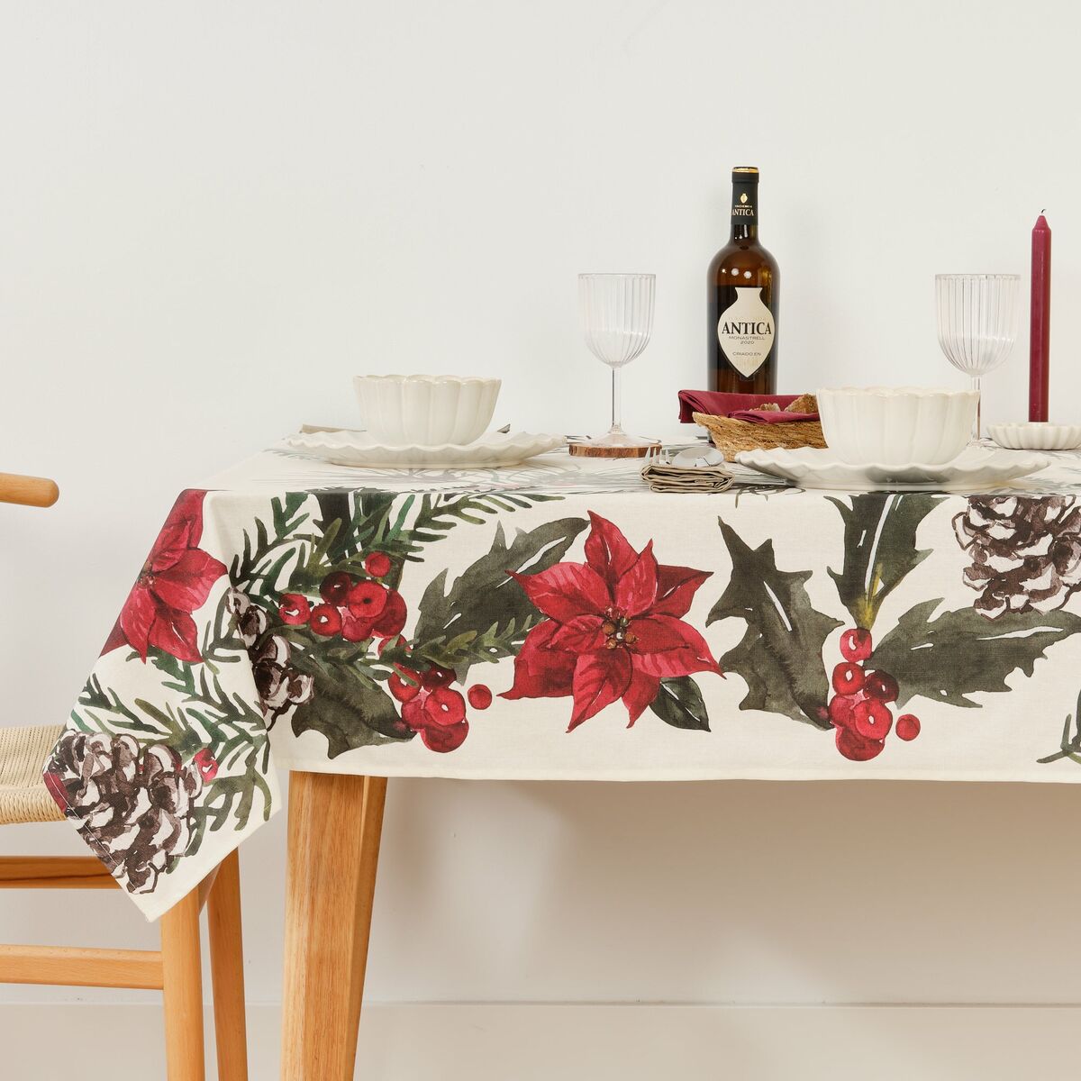 Fleckenabweisende geharzte Tischdecke Belum Christmas Flowers 250 x 140 cm-Haus & Küche, Heimtextilien-Belum-Ciniskitchen