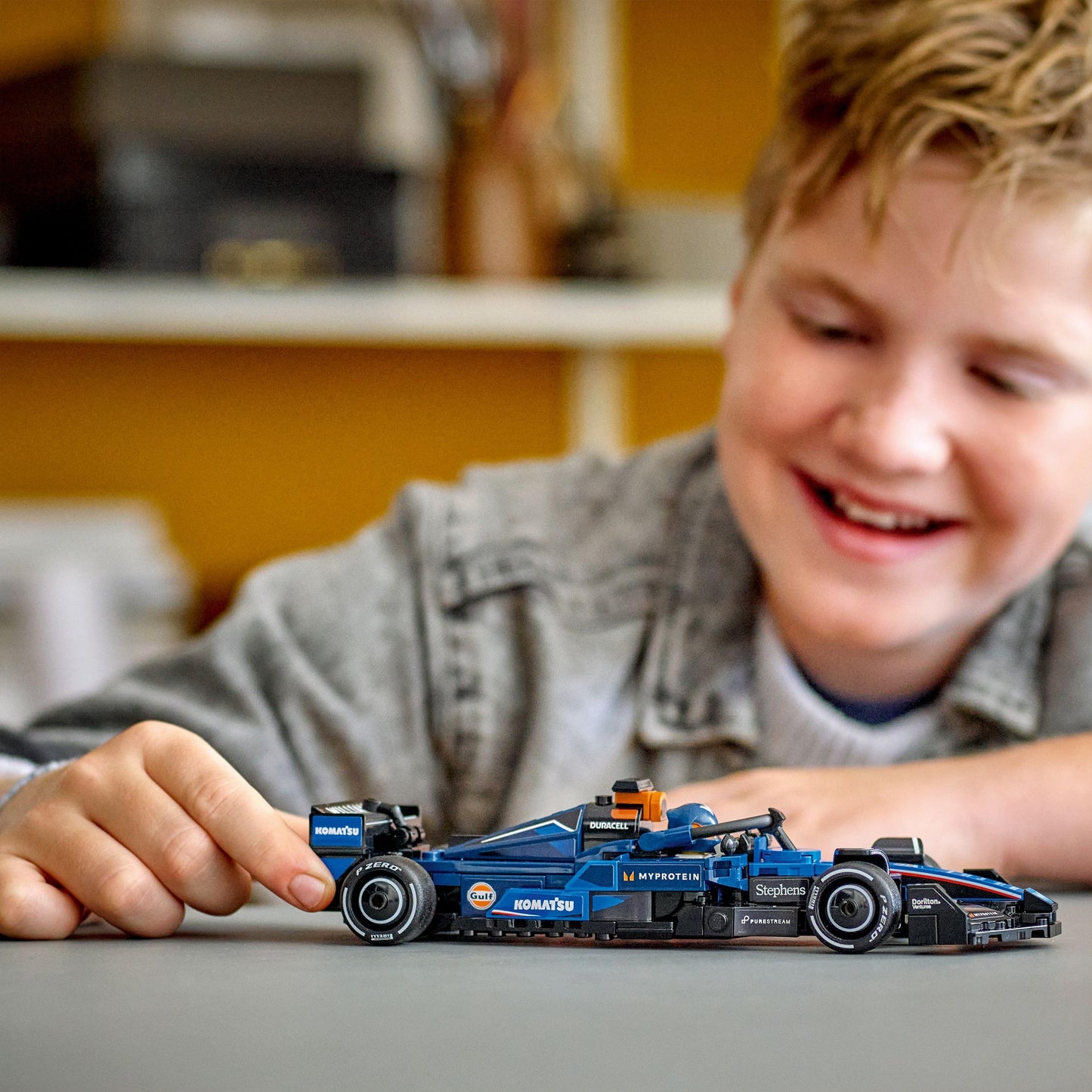 LEGO Speed Champions Williams Racing FW46 F1 Rennauto - Spielzeug mit Formel 1 Minifigur zum Sammeln - Geschenk für Jungen & Mädchen ab 10 Jahren und Erwachsene Motorsport Fans 77249
