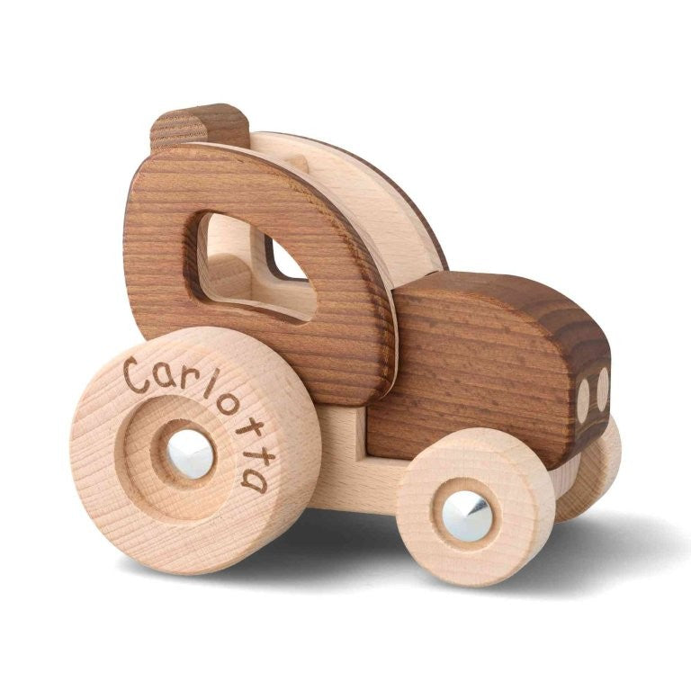 Goki Naturtraktor personalisierbar – Nachhaltiger Holztraktor ab 2 J.