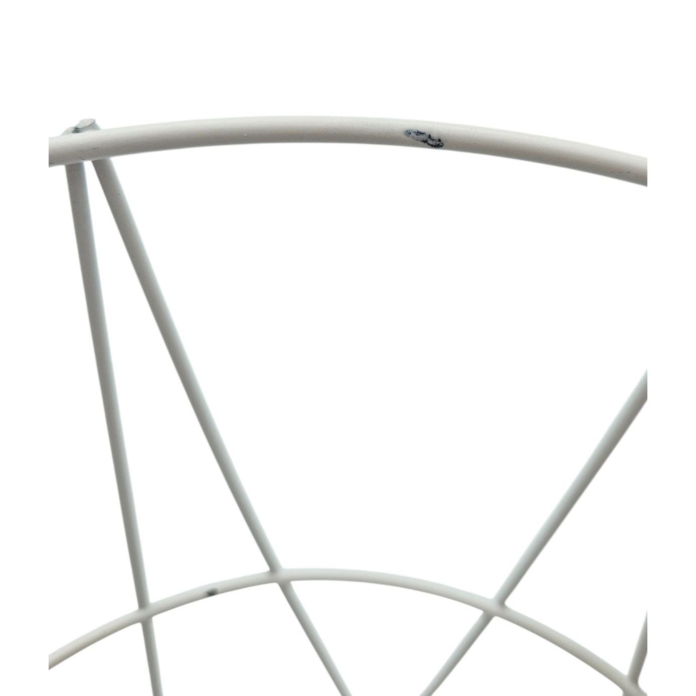 Kleiner runder Beistelltisch mit Aufbewahrung und Deckel