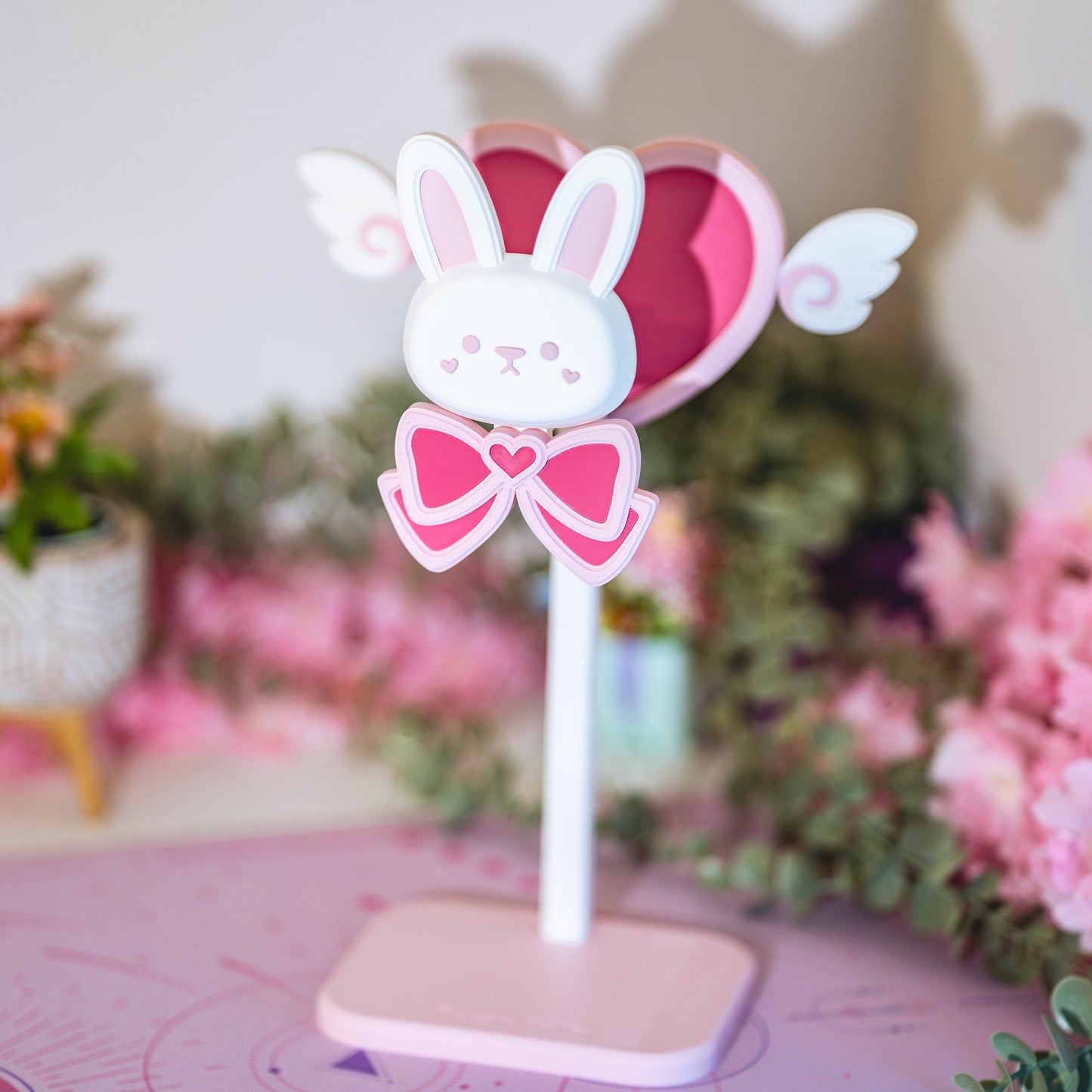 Niedlicher Kopfhörerständer für stilvolle Ordnung am Schreibtisch