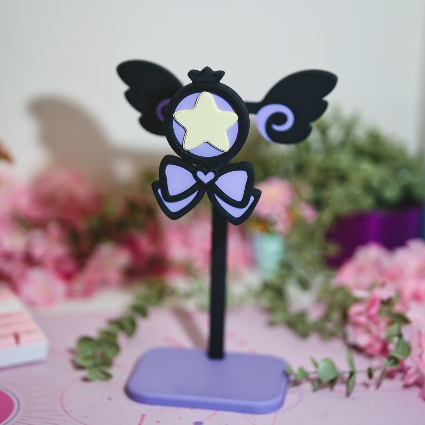 Attraktiver Kopfhörerständer mit magischem Design