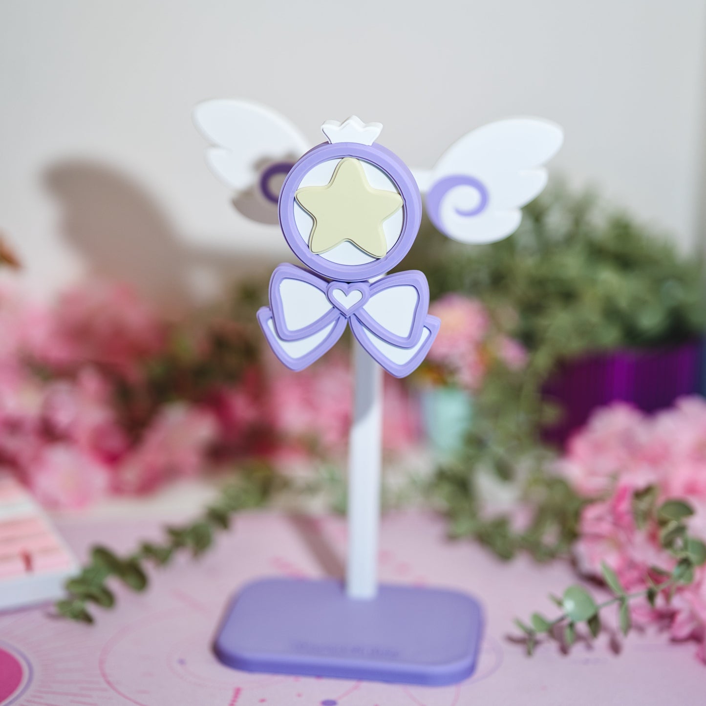 Attraktiver Kopfhörerständer mit magischem Design