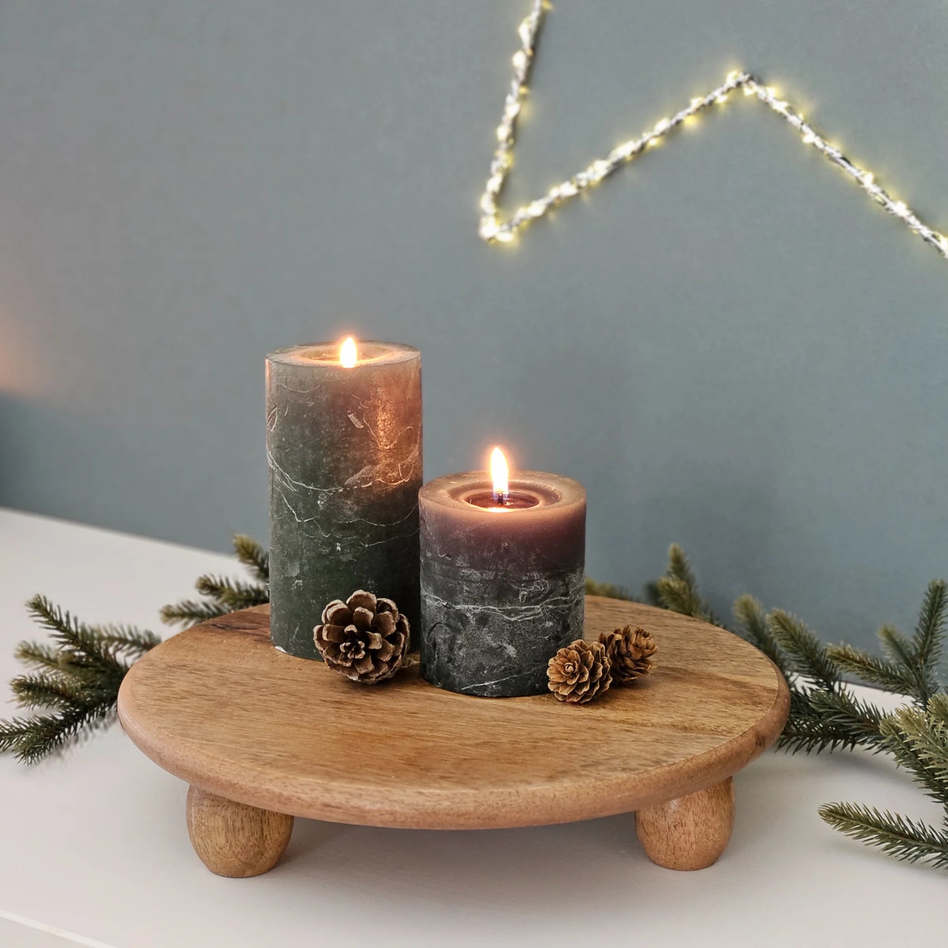 Dekoteller rund auf Füßen Kerzentablett Mangoholz 29 cm Holztablett Blumenhocker Dekorativ