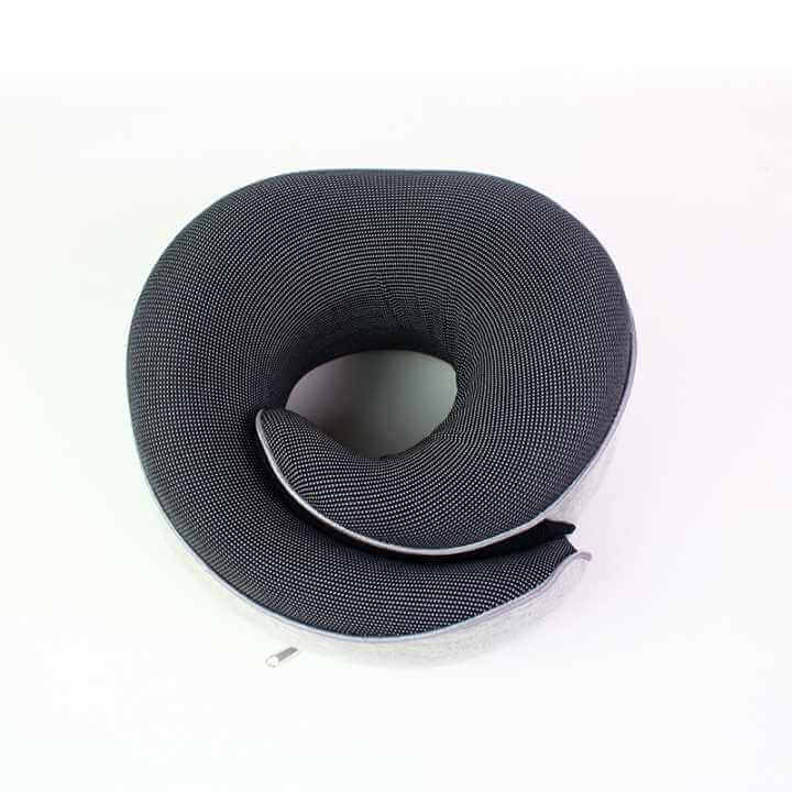 Nackenkissen für erholsamen Schlaf nach der Haartransplantation – kompakt, komfortabel & ideal für Reisen