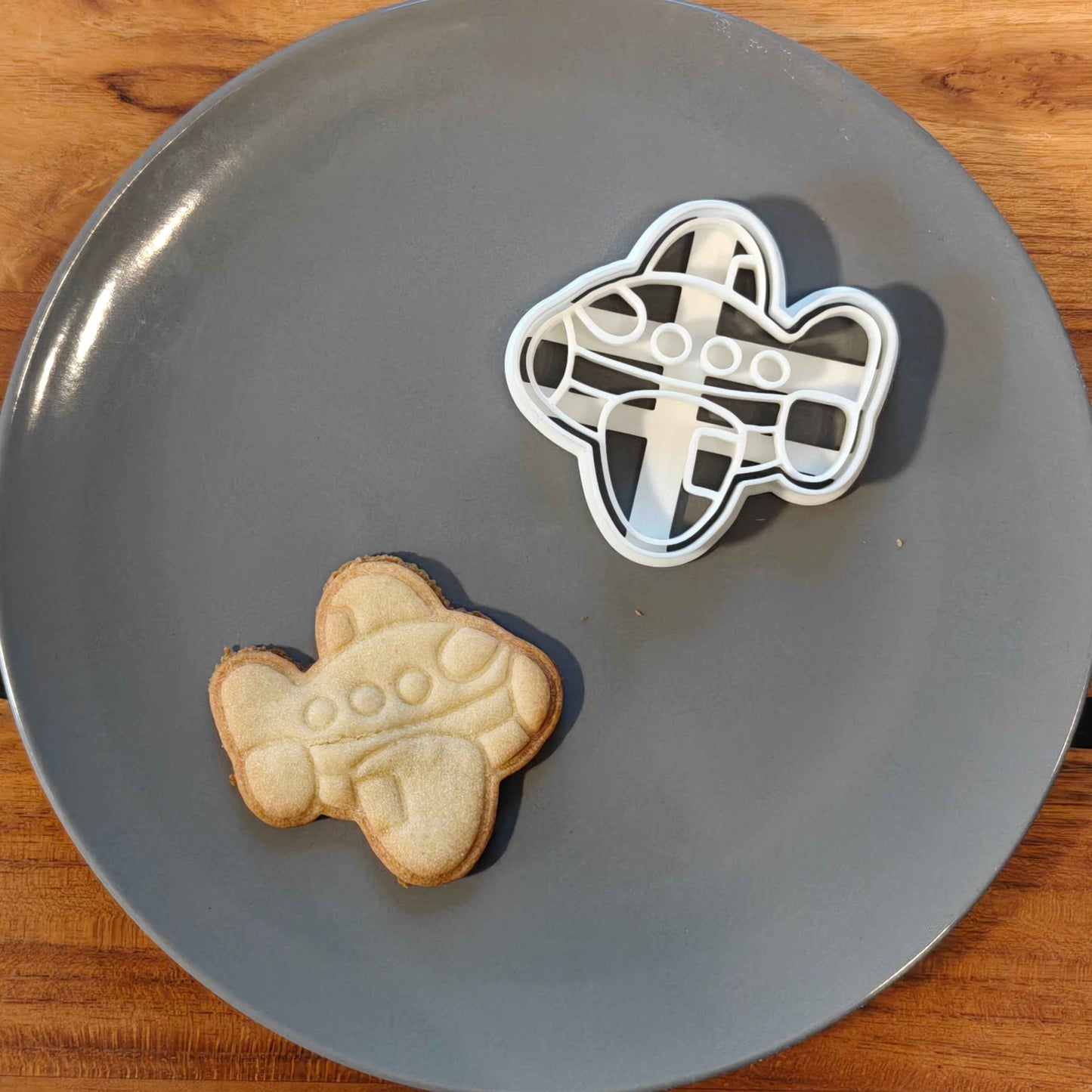 Flugzeug Ausstechform für detailreiche und einfache Backergebnisse