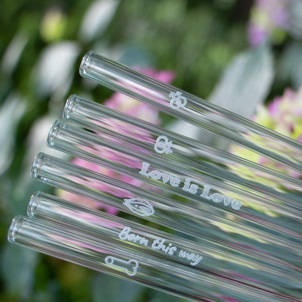 6er Set Glasstrohhalme mit edler Gravur und Pride Motiven