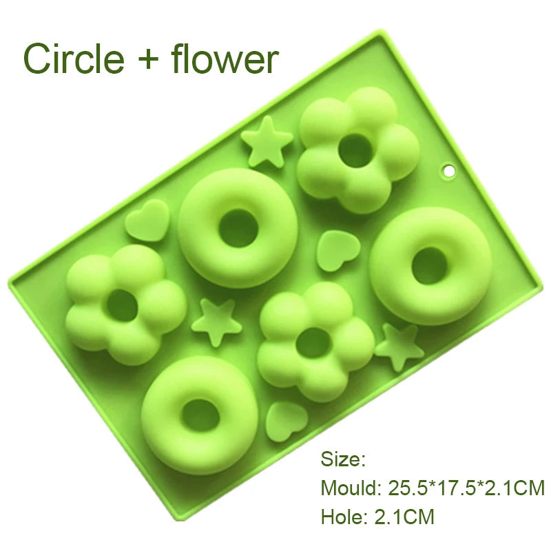 Vielseitige Silikon Backform für 3D Donuts Muffins Desserts