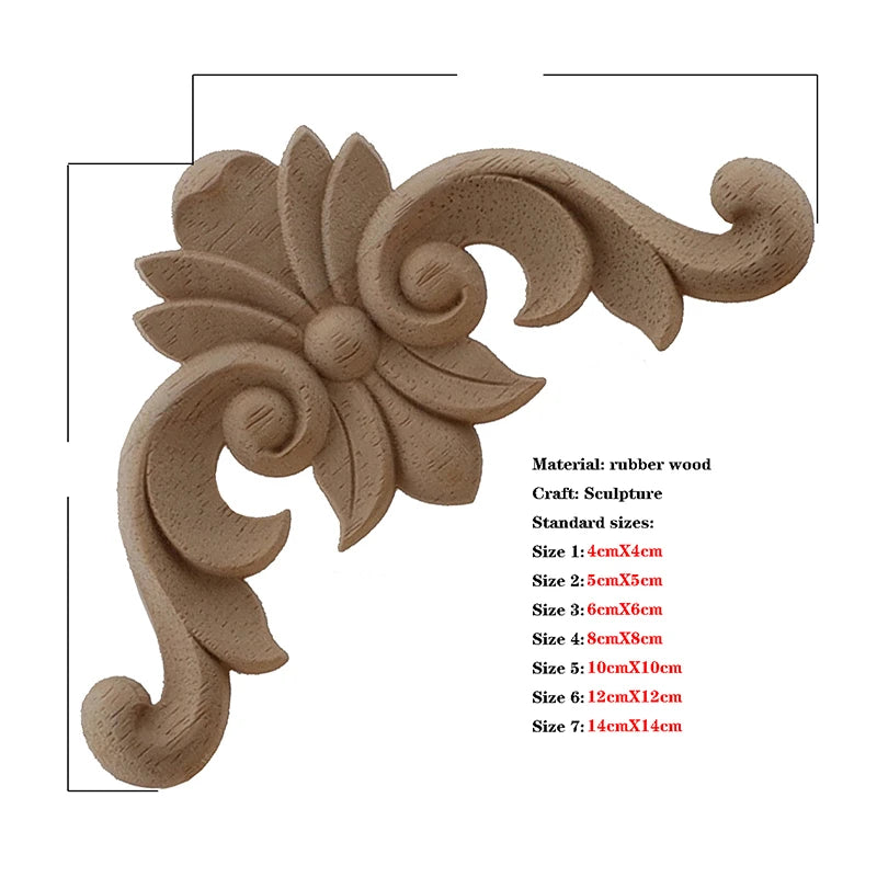 Handgeschnitzte Holzapplikation mit floralem Design