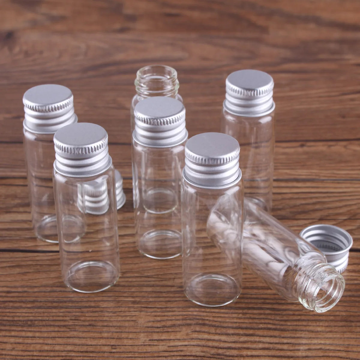 10 Stück Mini Glasflaschen mit Aluminiumdeckel 5 bis 30 ml in 9 Größen