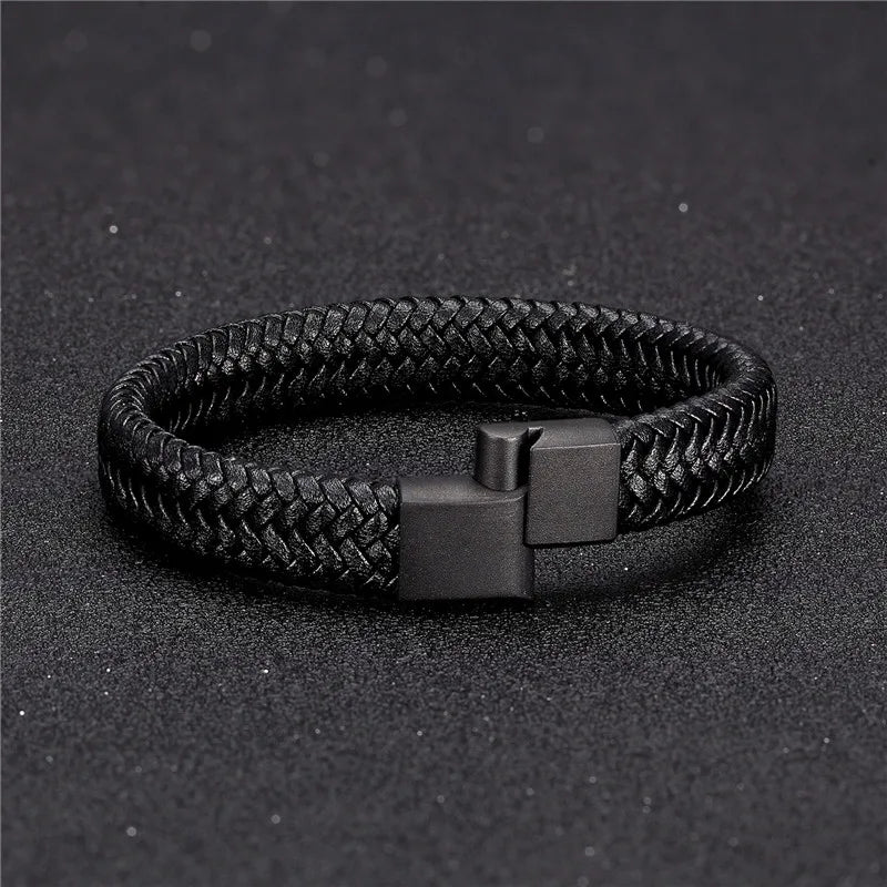 Punk Lederarmband Herren geflochten mit Magnetverschluss Edelstahl