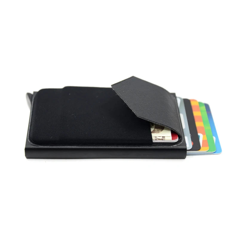 Schlanker Metall Kartenhalter RFID Schutz für Kreditkarten und Ausweise