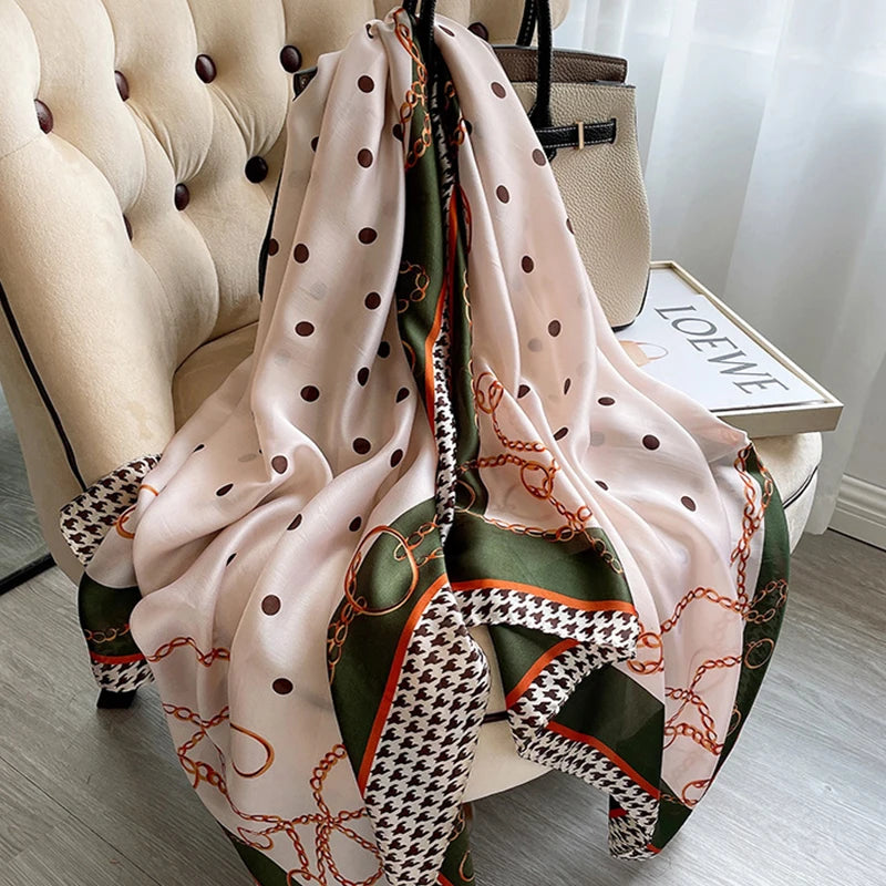 Vielseitiger Damen Schal mit modischem Druckmuster für jede Saison