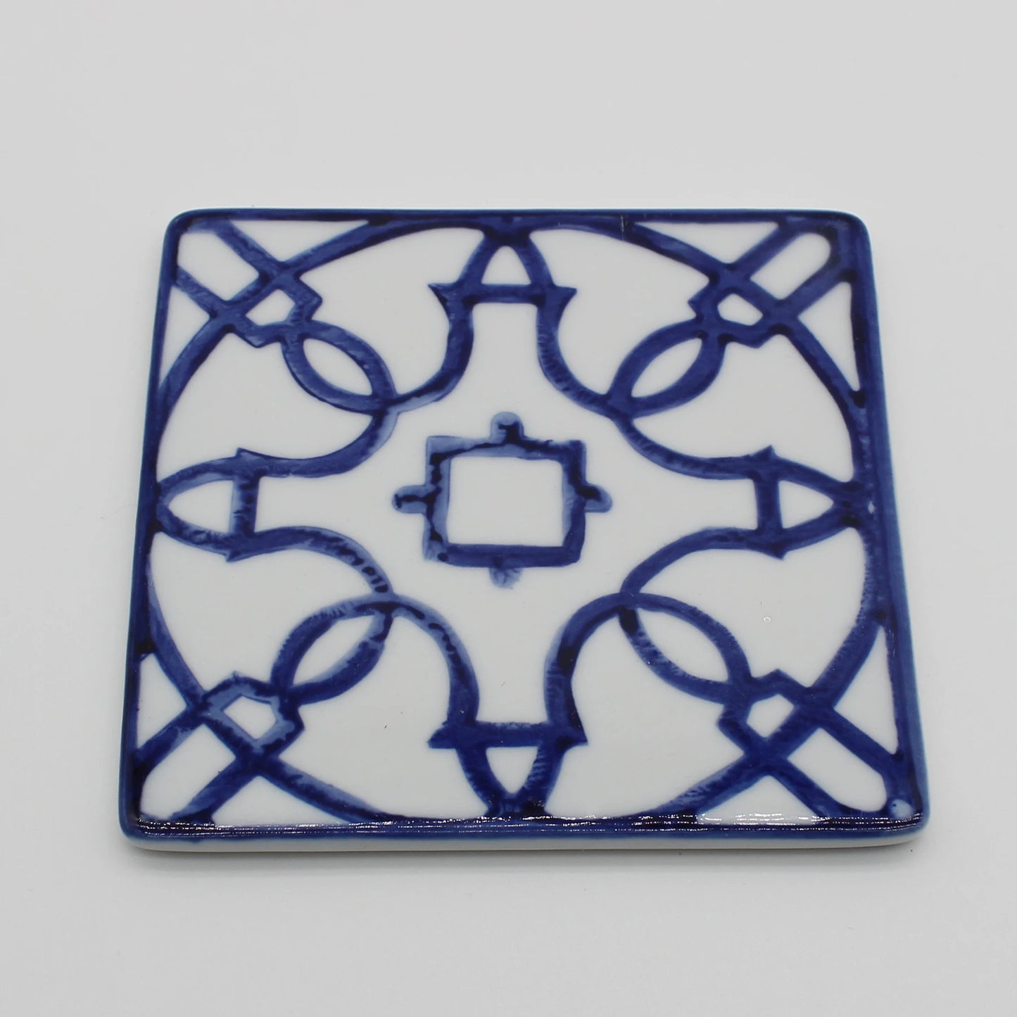 Dekorative quadratische Keramikuntersetzer 10x10 cm blau weiß