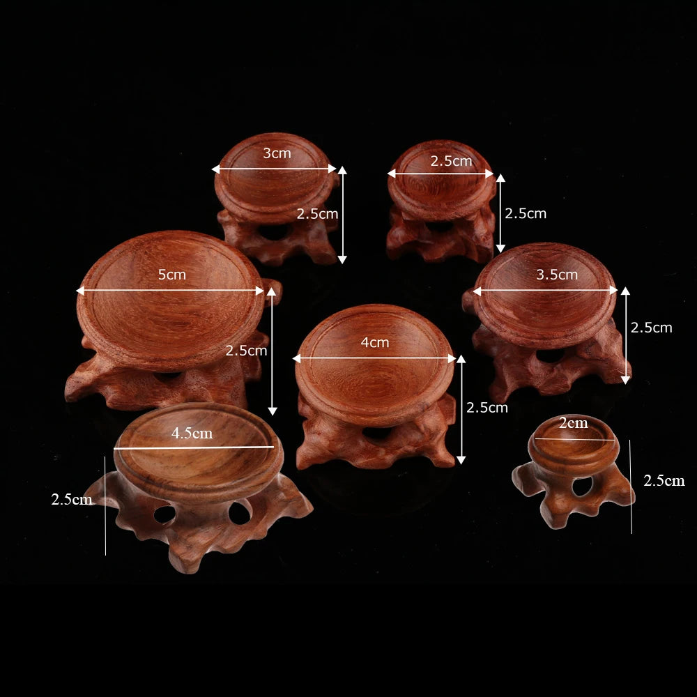 Moderner Holzhalter für Kristallkugeln mit einfacher Handhabung